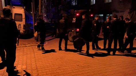 İ­s­t­a­n­b­u­l­­d­a­ ­p­o­m­p­a­l­ı­ ­d­e­h­ş­e­t­i­!­ ­Ö­l­ü­ ­v­e­ ­y­a­r­a­l­ı­l­a­r­ ­v­a­r­ ­-­ ­S­o­n­ ­D­a­k­i­k­a­ ­H­a­b­e­r­l­e­r­